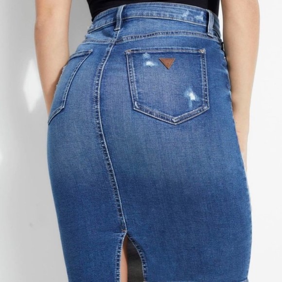 BRAND NEW GUESS Destroyed Denim Pencil Skirt - Picture 4 of 4